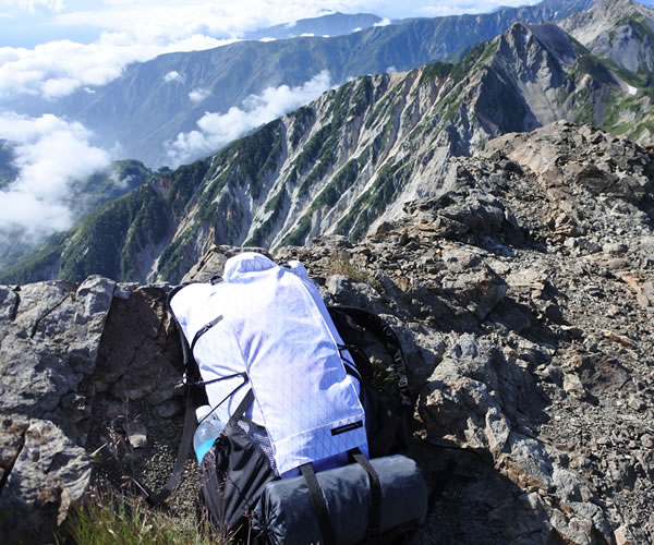 登山サコッシュ